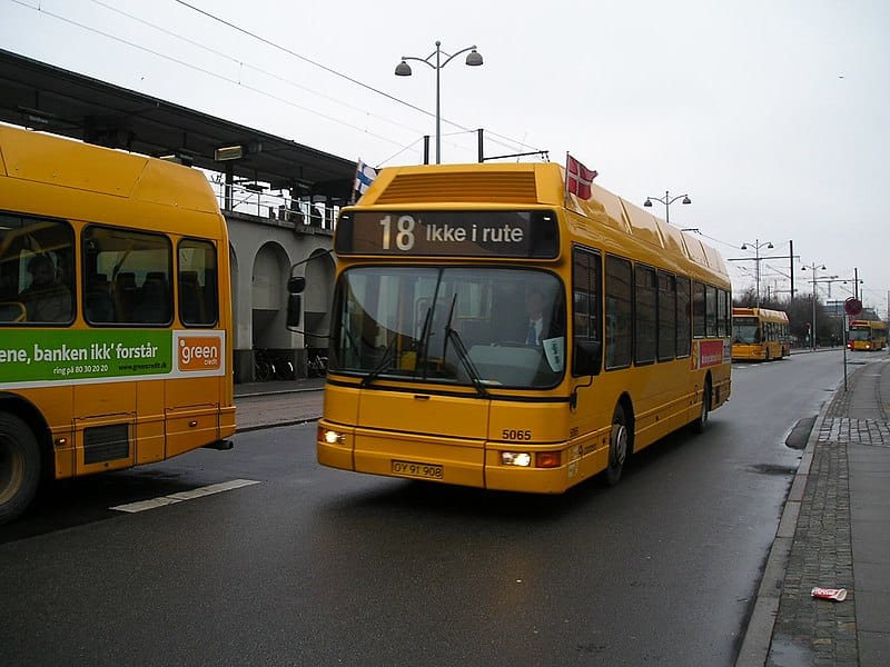 Hvorfor Flager Busserne i Dag