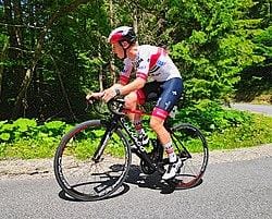 In 2020, Pogačar won the Slovenian National Time Trial Championships for the second year in succession., tags: håndledsbrud - CC BY-SA