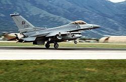 NATO planes engaging in aerial bombardments during Operation Deliberate Force after the Srebrenica massacre, tags: portugal og - CC BY-SA