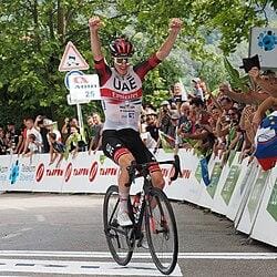 2022 Tour of Slovenia ( Stage 3, Tadej Pogačar celebrating victory on Celje Castle), tags: det nationale mesterskab - CC BY-SA
