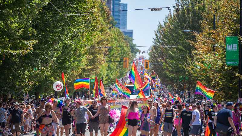 Stock Photo, tags: 20 gratis koncerter pride - upload.wikimedia.org