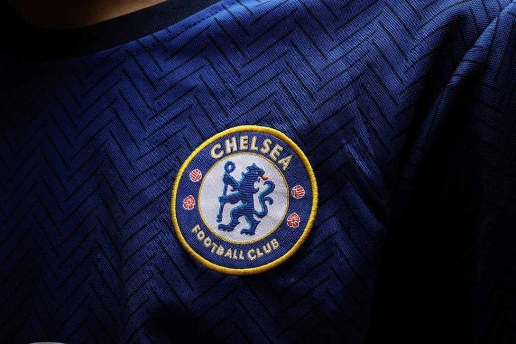 a close up of the chelsea badge on a shirt, tags: mauricio pochettino sin som chelseas - unsplash