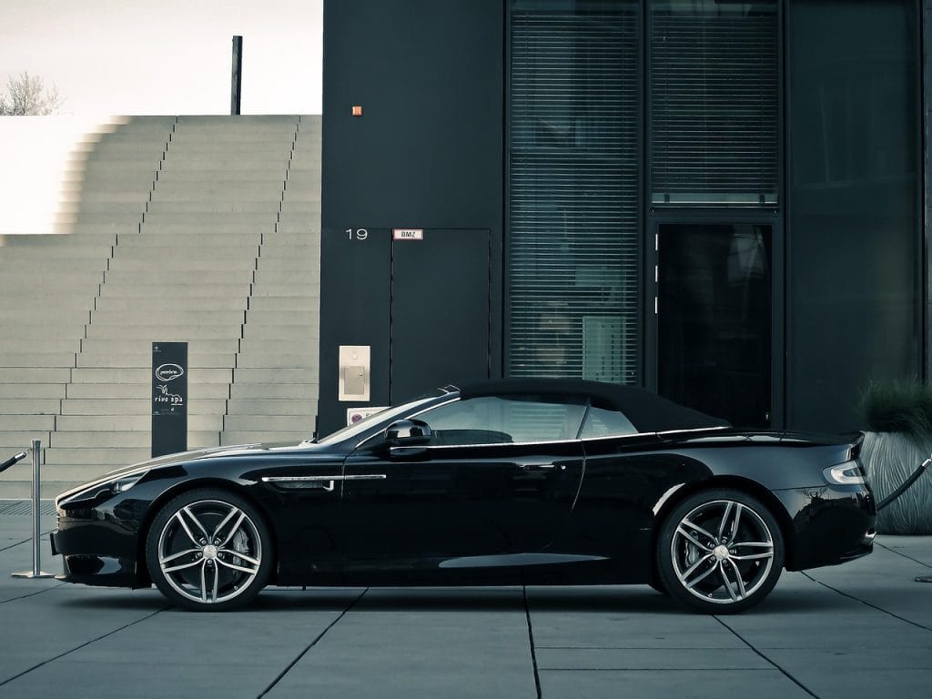 Adrian Newey ser frem til innovation og ny æra med Aston Martin i Formel 1 2026