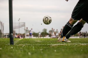 Få et gensyn med FC Midtjyllands dramatiske 2-1-sejr over Hibernian